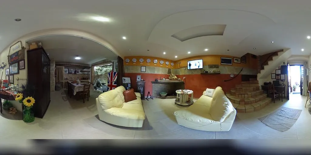 Guest House La Corte Normanna-1